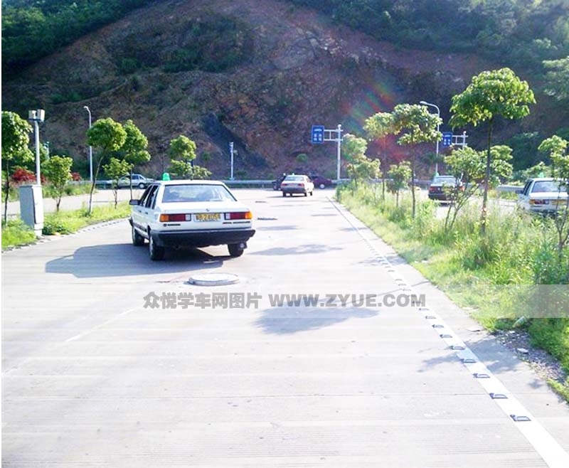 中邦駕校堰山考試場圓餅路場地