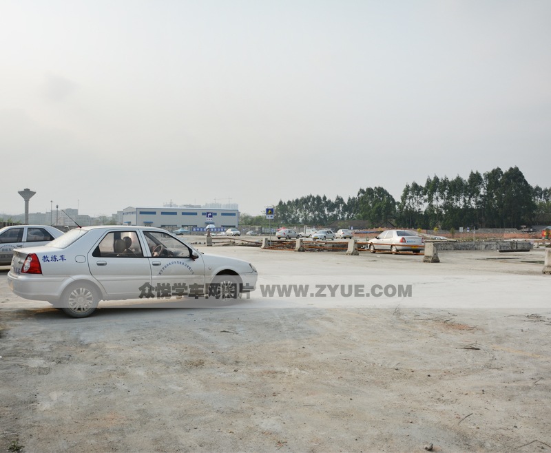 農(nóng)興駕校普桑教練車