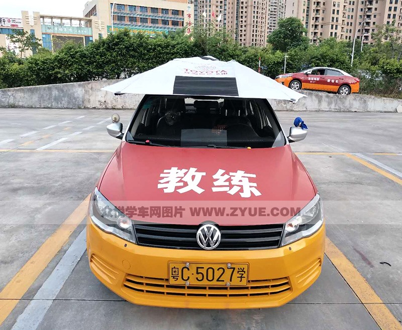 訓練車型