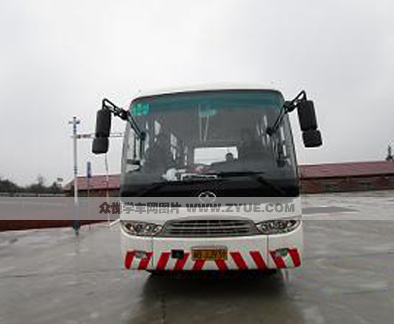 株洲平安駕校大巴訓(xùn)練車